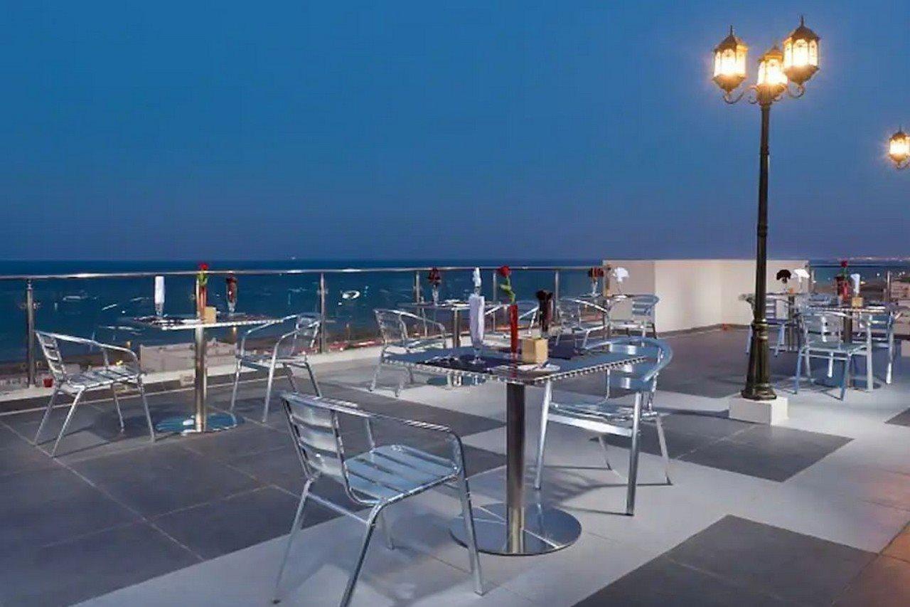 Al Hail Waves Hotel Managed By Centara Maskat Dış mekan fotoğraf