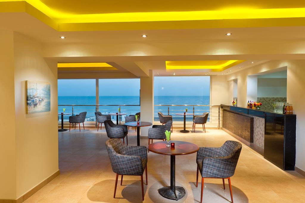 Al Hail Waves Hotel Managed By Centara Maskat Dış mekan fotoğraf