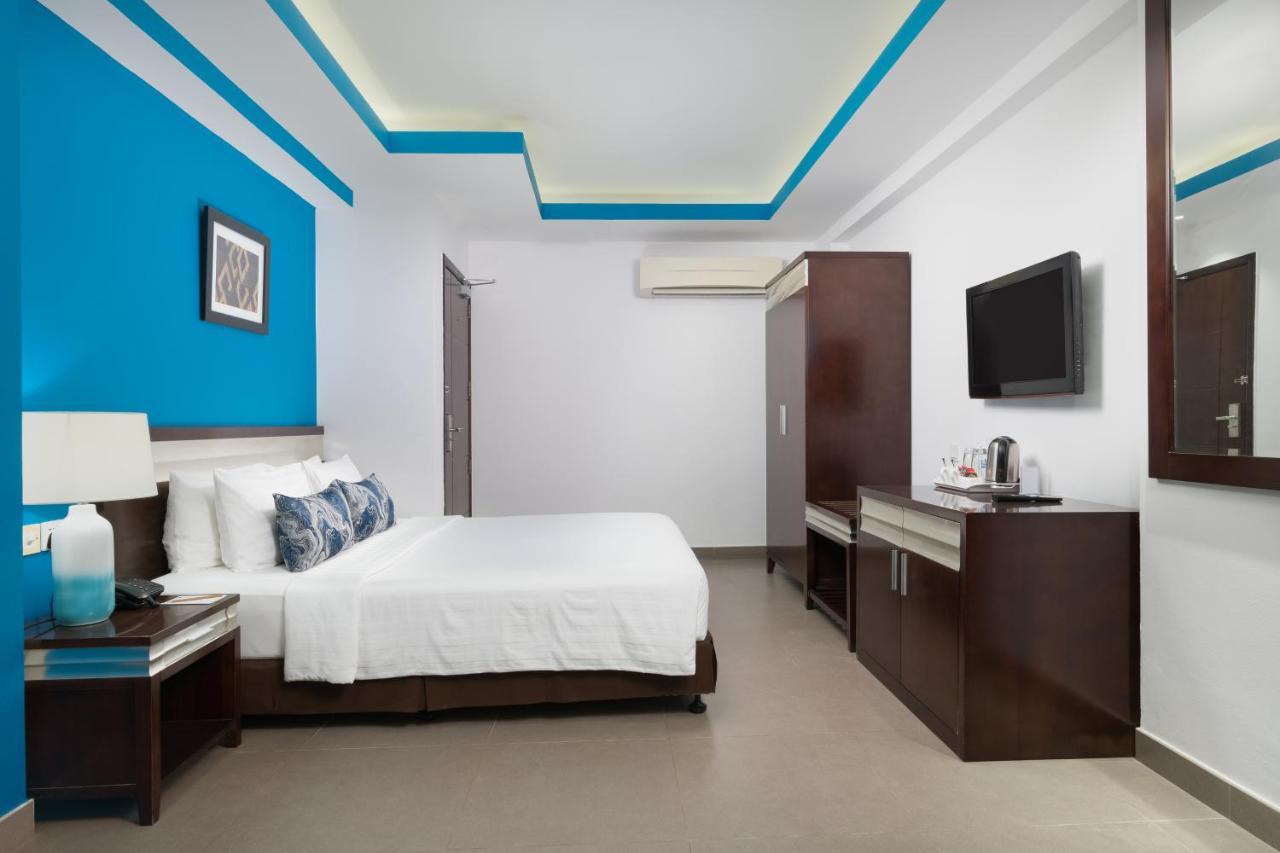 Al Hail Waves Hotel Managed By Centara Maskat Dış mekan fotoğraf